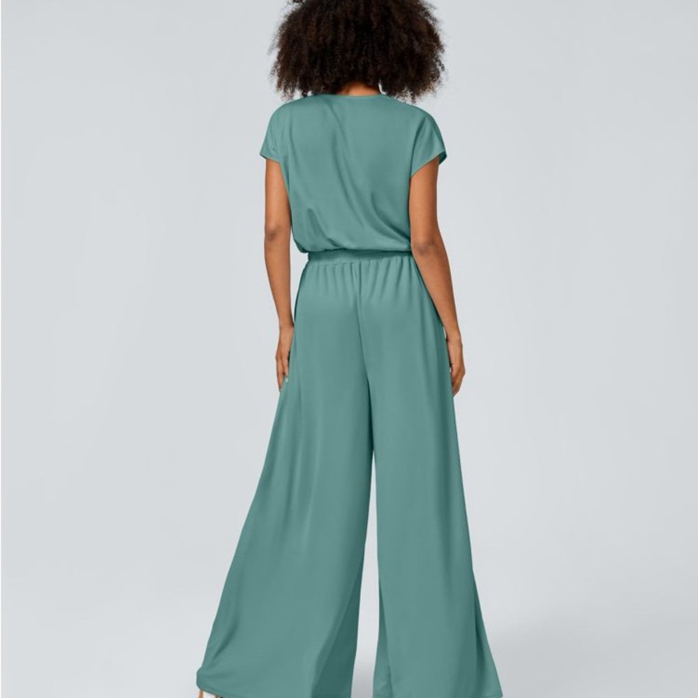 V Neck Short Sleeve Side Pocket Wide Leg Flowy Waffle Casual Jumpsuit Canton L - Picture 2 of 12